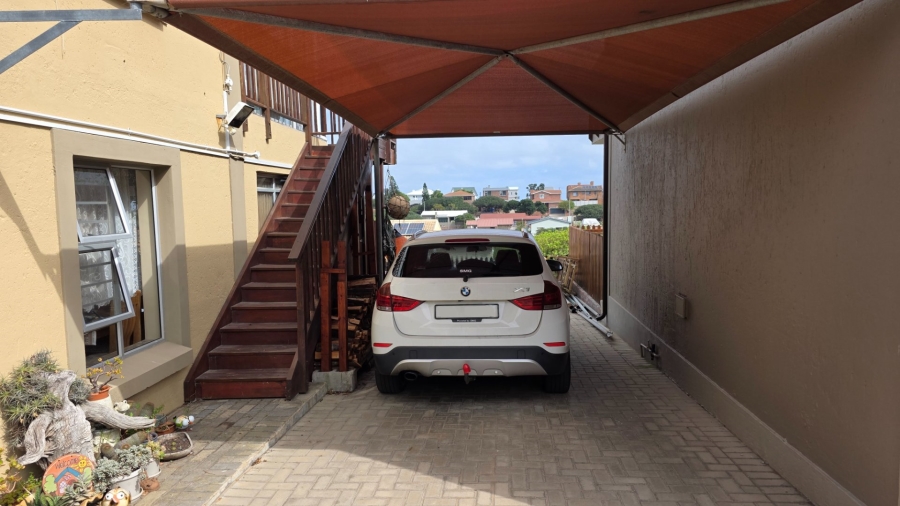 2 Bedroom Property for Sale in Tergniet Western Cape